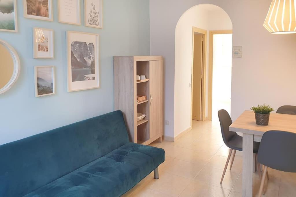 סנט ג'ון דה לס אבדסס Casa Ramona Apartamento De Pueblo Con Patio En El Centro De Sant Joan מראה חיצוני תמונה