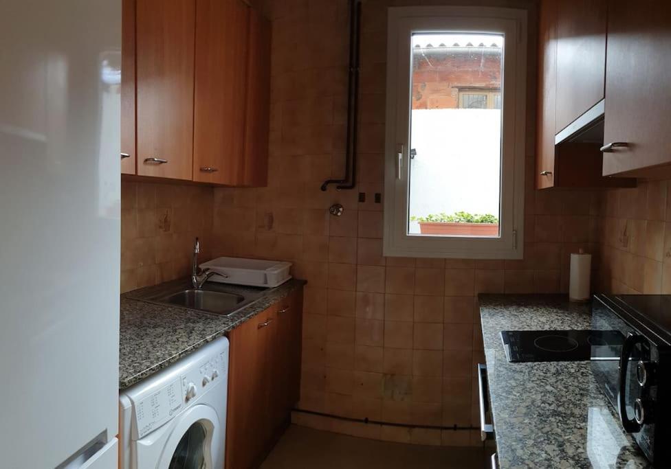 סנט ג'ון דה לס אבדסס Casa Ramona Apartamento De Pueblo Con Patio En El Centro De Sant Joan מראה חיצוני תמונה